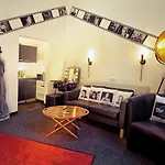 Aparthotel Am Muenzplatz 3*