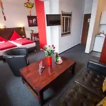 Aparthotel Am Muenzplatz 3*