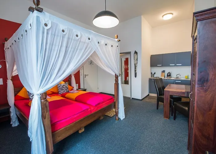 穆兹广场公寓式酒店 3*